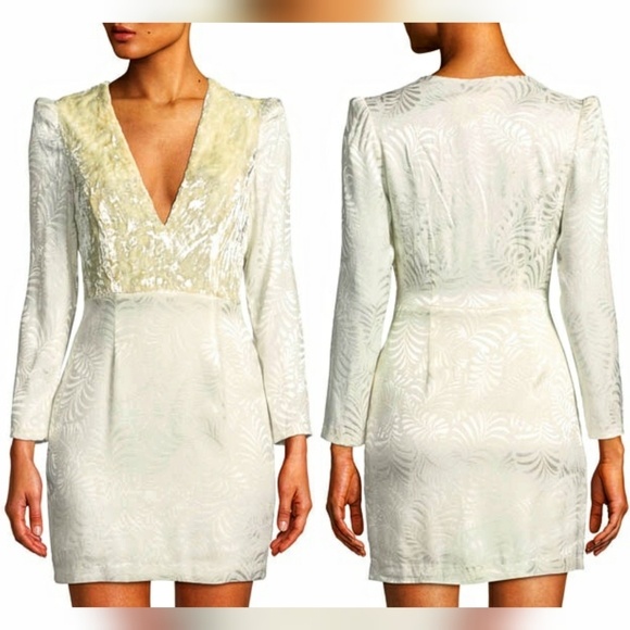 FREE PEOPLE Dress Cocktail Long Sleeves V Neck Mini Boho Cocktail Ivory SMALL - Picture 5 of 11